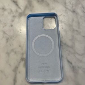 iPhone 13 Pro Max Silicone Case with MagSafe - Blue Fog